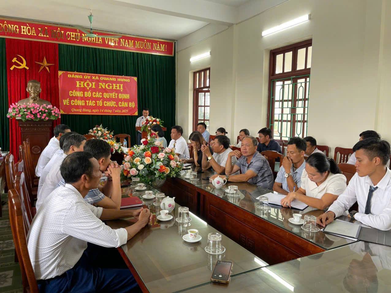 anh tin bai